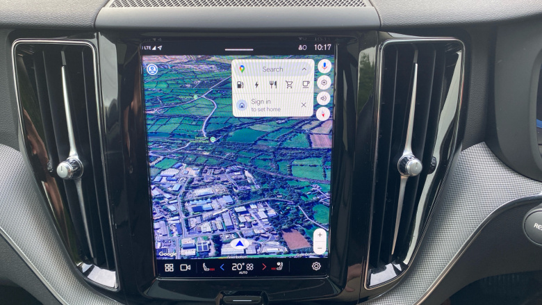 Volvo XC60 2.0 T6 [350] RC PHEV Plus Dark 5dr AWD Geartronic Estate